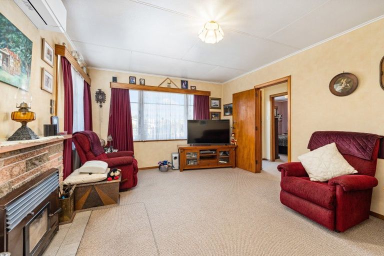 Photo of property in 8 Blenheim Place, Feilding, 4702