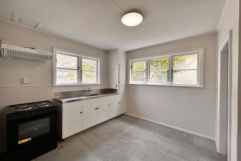 Photo of property in 45a Milton Road, Bluff Hill, Napier, 4110