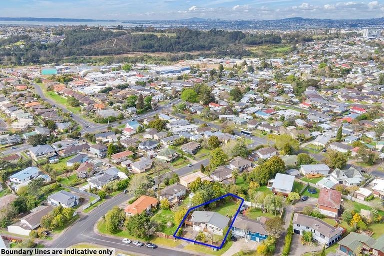 Photo of property in 4 Seabar Place, Glen Eden, Auckland, 0602