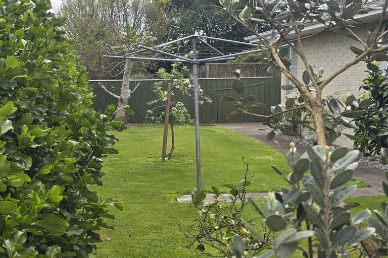 Photo of property in 4/414 Saint Aubyn, Hastings, 4122