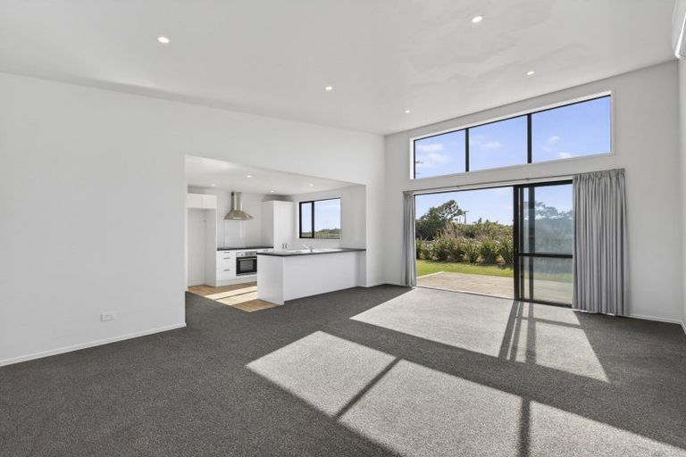 Photo of property in 387 Tipoka Road, Rahotu, Opunake, 4685