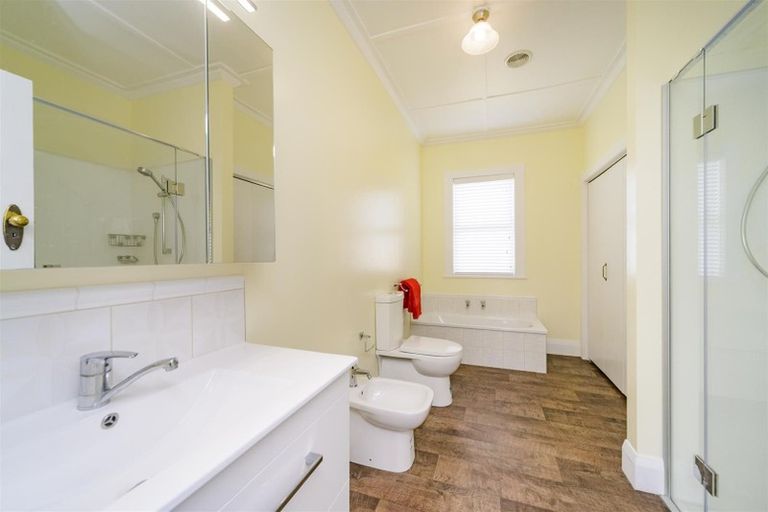 Photo of property in 7 Station Road, Marton, 4710