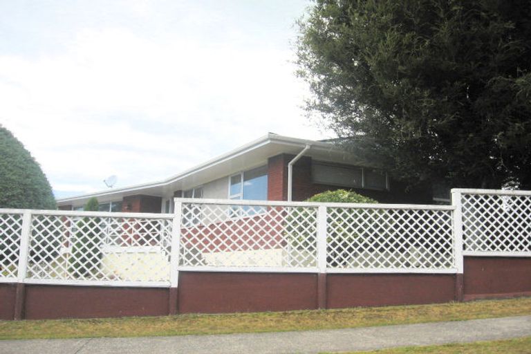 Photo of property in 44 Jocelyn Street, Te Puke, 3119