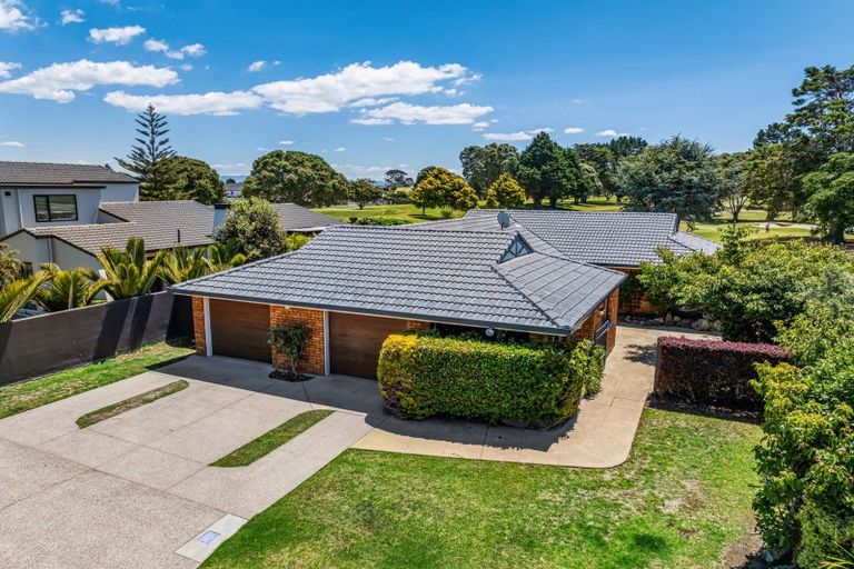 Photo of property in 11 Berescourt Place, Mount Maunganui, 3116
