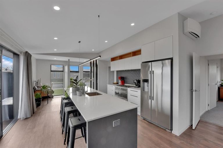 Photo of property in 8 Lassen Place, Stoke, Nelson, 7011