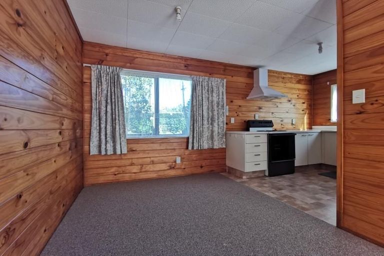 Photo of property in 35a Broderick Road, Johnsonville, Wellington, 6037