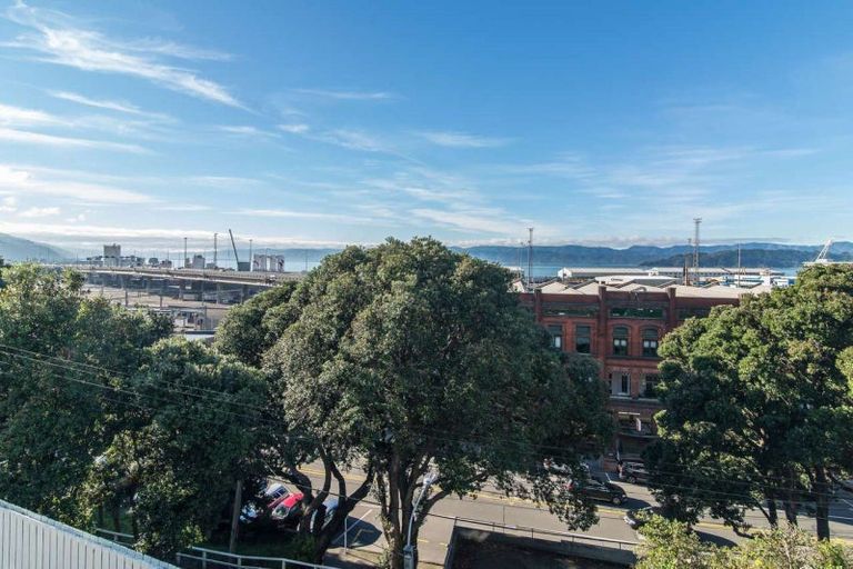 Photo of property in 7u3 Stowe Hill, Thorndon, Wellington, 6011
