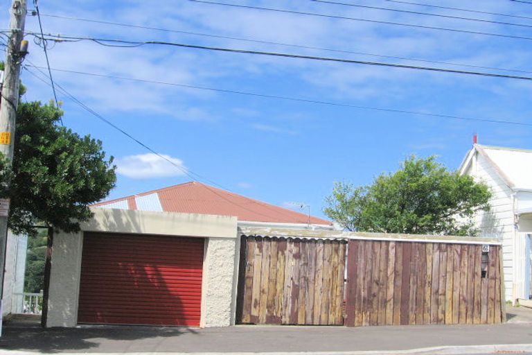 Photo of property in 63 Wright Street, Mount Cook, Wellington, 6021