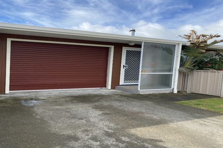 Photo of property in 302f3 Sylvan Road, Parkvale, Hastings, 4122