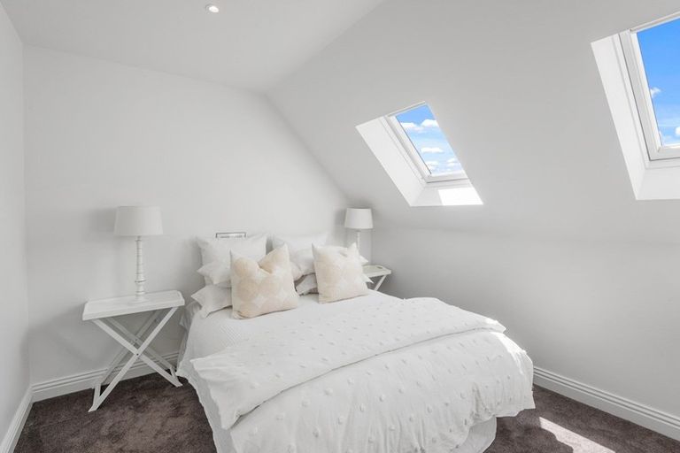 Photo of property in 5 Grangewood Lane, Burnside, Christchurch, 8053