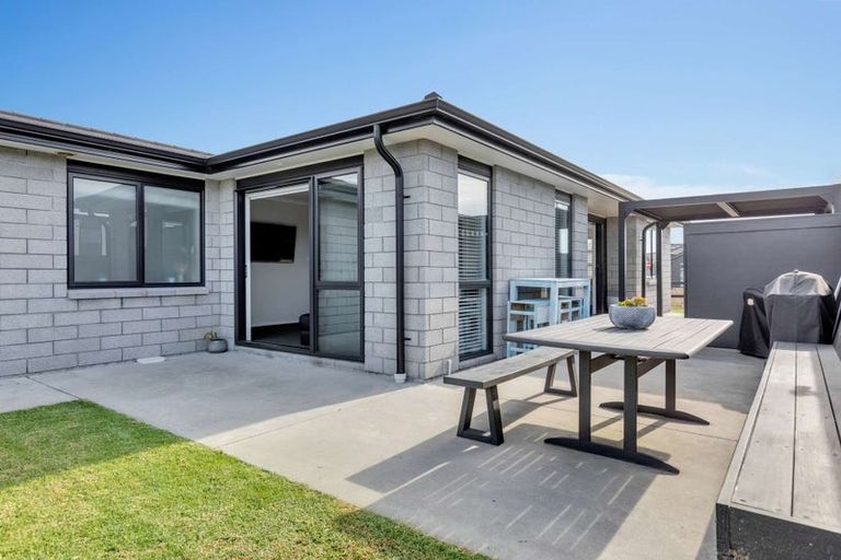 Photo of property in 54 Tamapahore Boulevard, Papamoa Beach, Papamoa, 3118