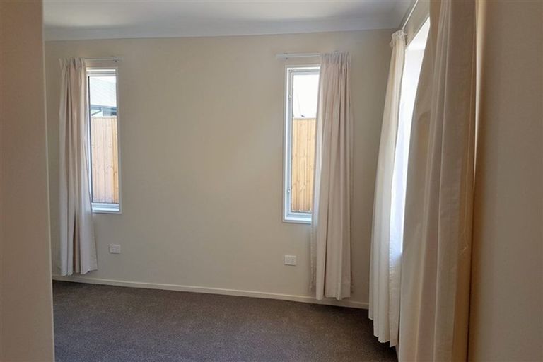 Photo of property in 16 Mclenaghan Road, Rolleston, 7614