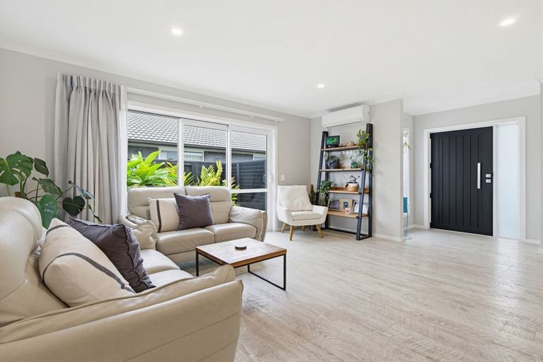Photo of property in 48 Cupples Street, Papamoa Beach, Papamoa, 3118