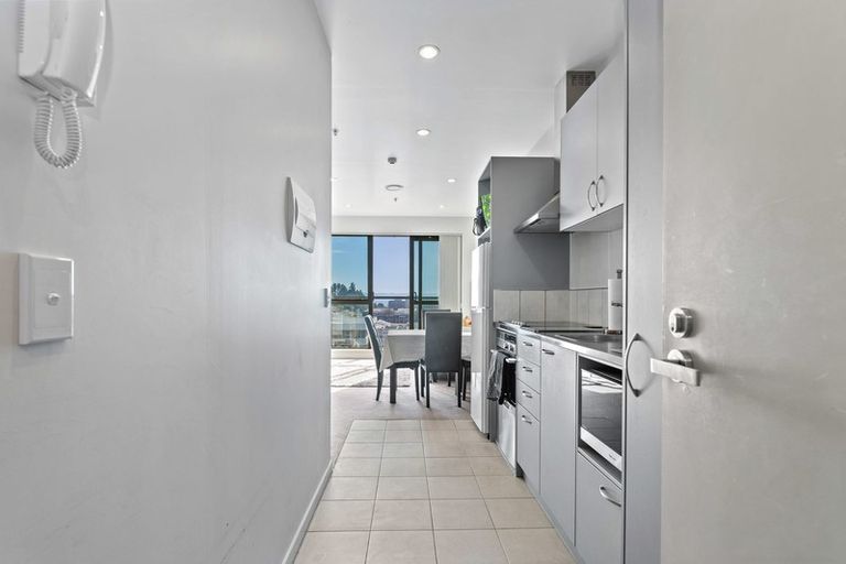 Photo of property in Royal Court Apartments, 1193unit Hinemoa Street, Rotorua, 3010