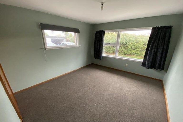 Photo of property in 2/11 Maxwell Street, Riccarton, Christchurch, 8041