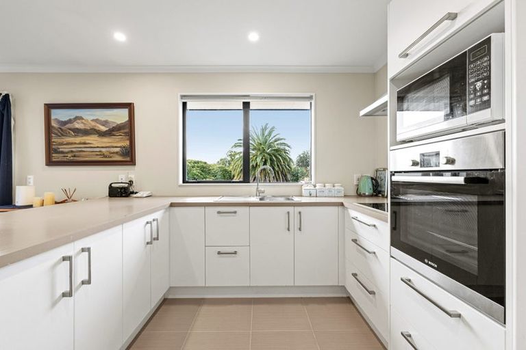Photo of property in 241 Breezes Road, Aranui, Christchurch, 8061
