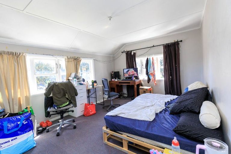 Photo of property in 4/87 Cambridge Terrace, Waterloo, Lower Hutt, 5011