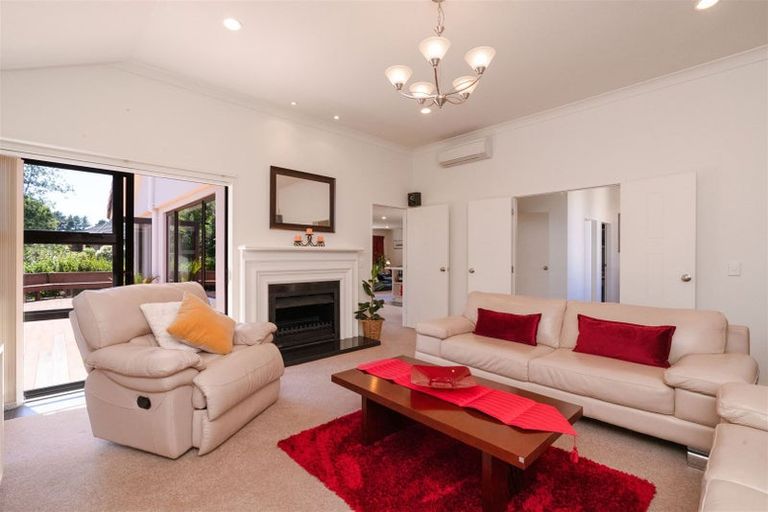 Photo of property in 177 Mazengarb Road, Paraparaumu, 5032