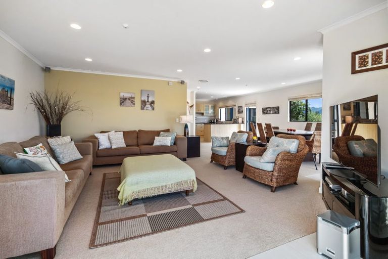 Photo of property in 6e The Dunes, Pauanui, Hikuai, 3579