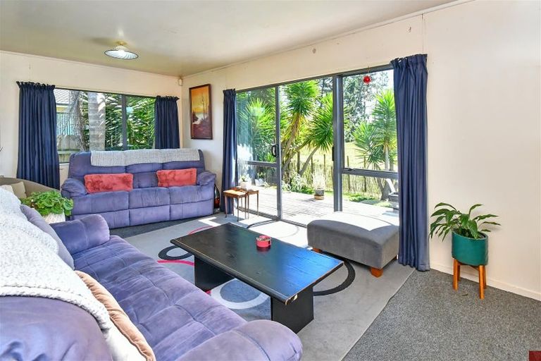 Photo of property in 42a Berwyn Avenue, Takanini, 2112