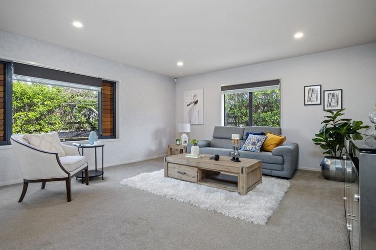 Photo of property in 107 Kitchener Road, Pukekohe, 2120