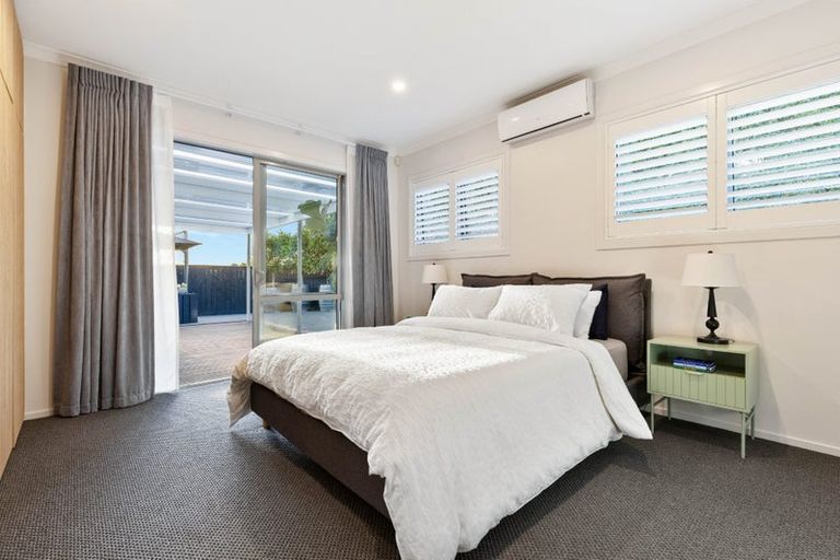 Photo of property in 6 Andre Rise, Stanmore Bay, Whangaparaoa, 0932