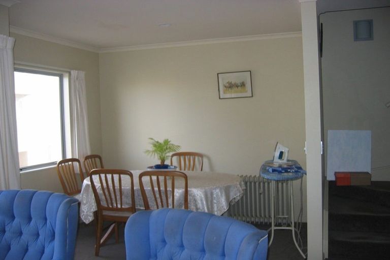 Photo of property in Marrakech Cafe, 28/305 Evans Bay Parade, Hataitai, Wellington, 6021