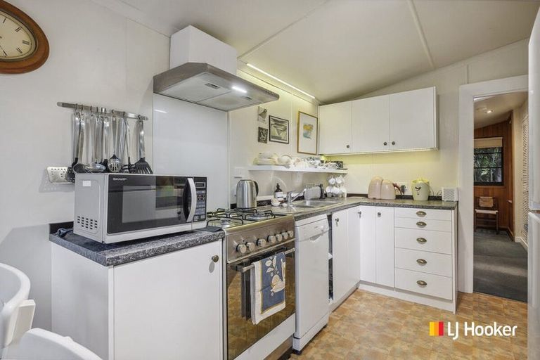 Photo of property in 2 Bacon Street, Broad Bay, Dunedin, 9014