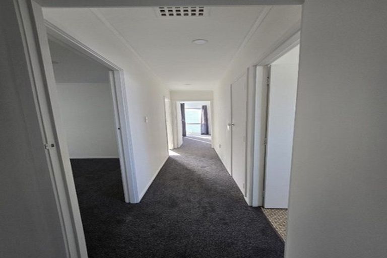 Photo of property in 226 Mahia Road, Weymouth, Auckland, 2103