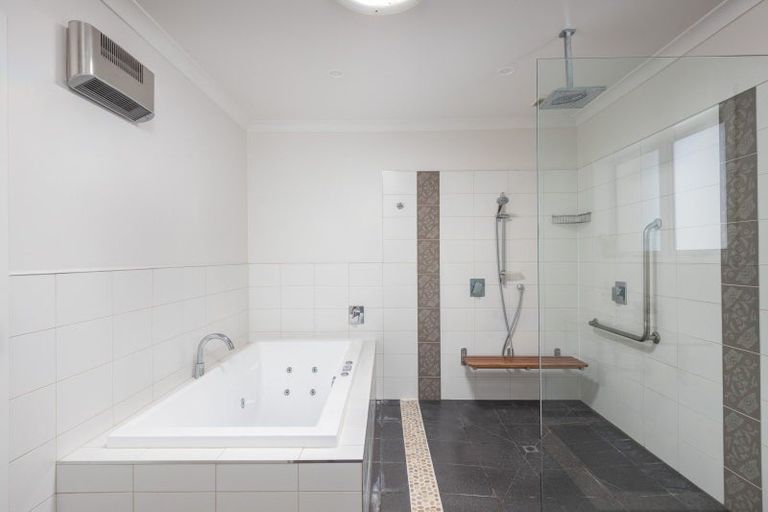 Photo of property in 171 Smart Road, Hillsborough, New Plymouth, 4372