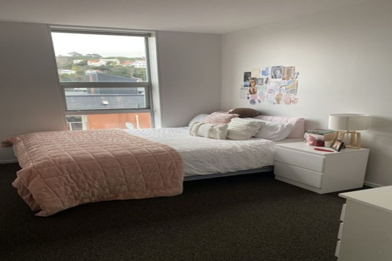 Photo of property in 10/2u Torrens Terrace, Mount Cook, Wellington, 6011