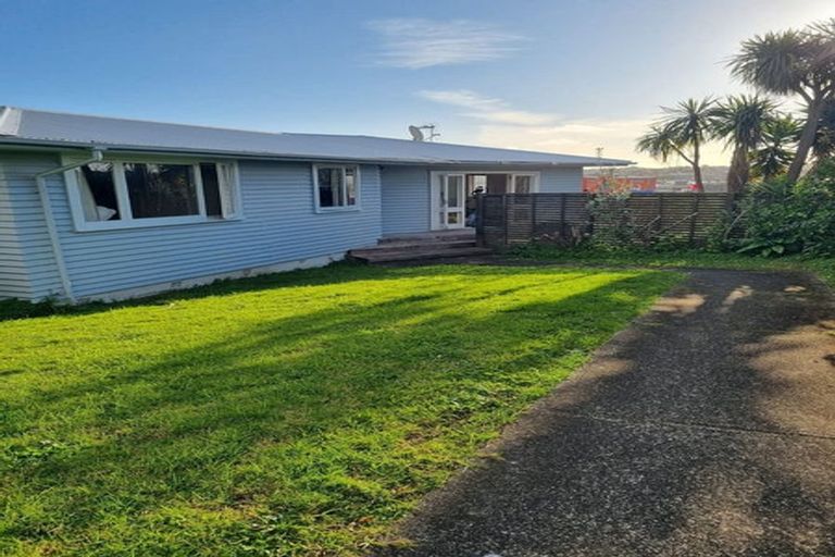 Photo of property in 23 Arrow Road, Forrest Hill, Auckland, 0620