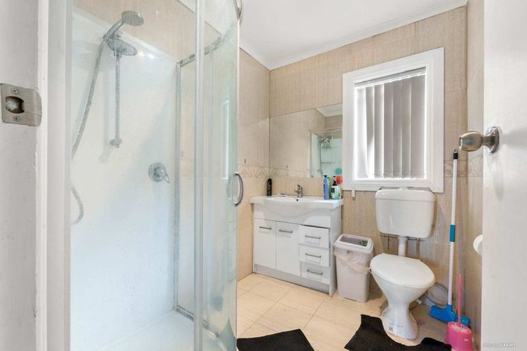 Photo of property in 44 Christmas Road, Manurewa, Auckland, 2102