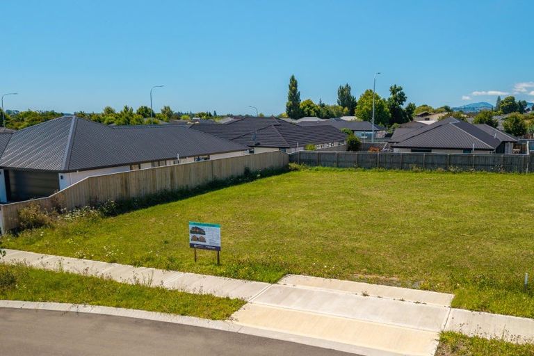 Photo of property in 11 Greenway Crescent, Hope, 7020
