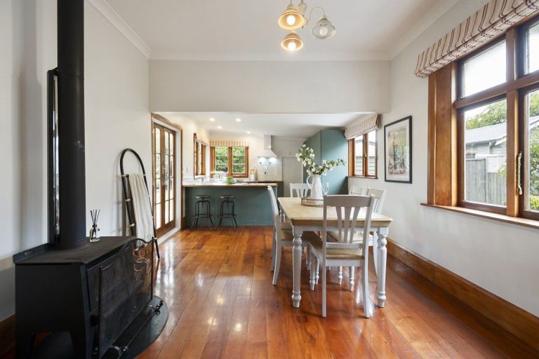 Photo of property in 7 Mere Mere Avenue, Palmerston North, 4414