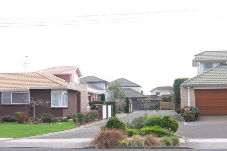 Photo of property in 63 Edgecumbe Road, Tauranga, 3110