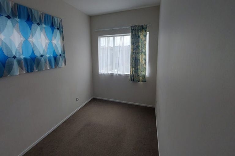 Photo of property in 39 Lockheed Street, Hobsonville, Auckland, 0618