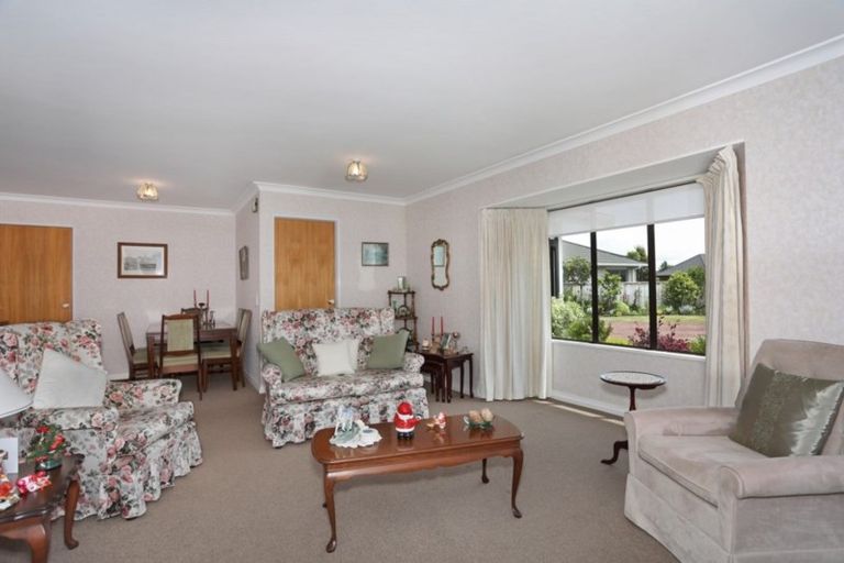 Photo of property in 3 Mcilwaine Place, Marton, 4710