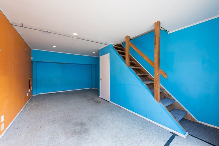 Photo of property in 12 Hollis Road, Paraparaumu Beach, Paraparaumu, 5032