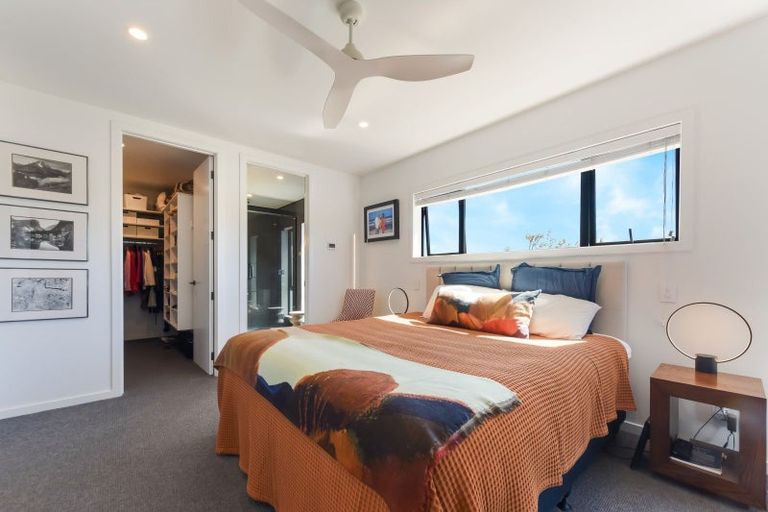 Photo of property in 17 Huntaway Close, Stoke, Nelson, 7011