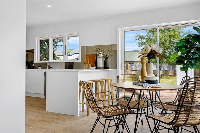 Photo of property in 24 Springhill Street, Avonhead, Christchurch, 8042