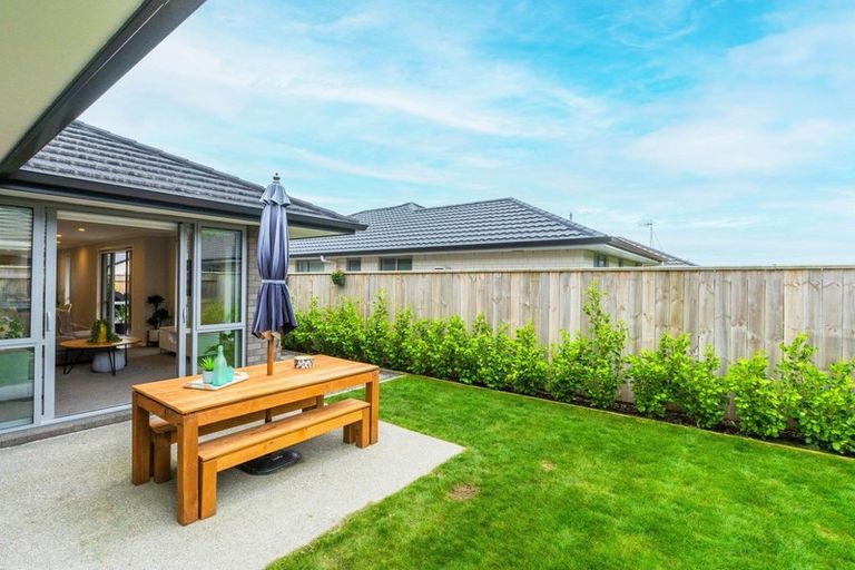 Photo of property in 5 Paioke Street, Waikanae, 5036