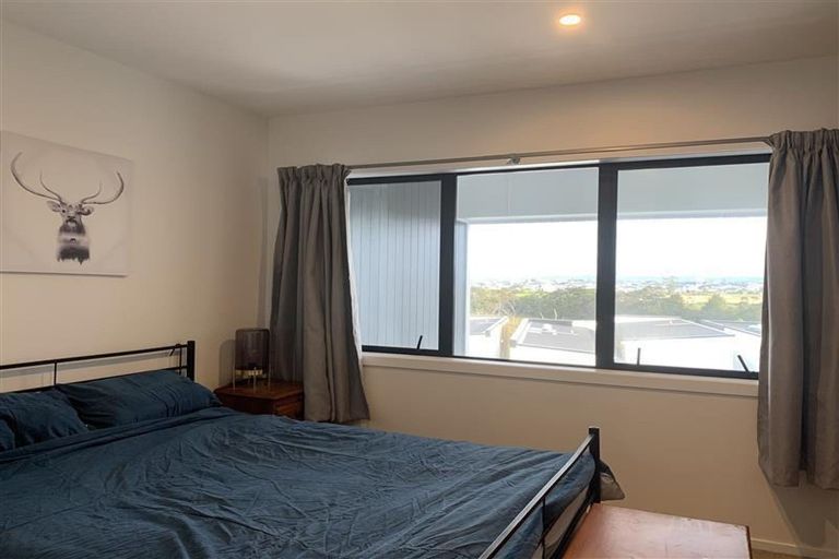 Photo of property in 55 Rangihina Road, Hobsonville, Auckland, 0616