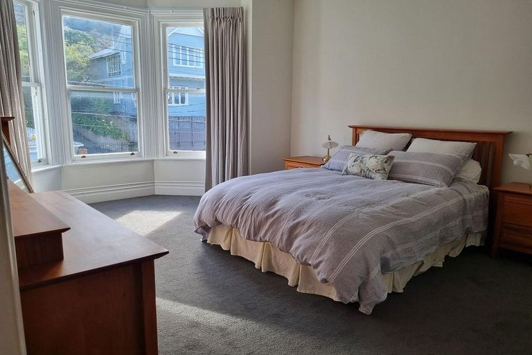 Photo of property in 35a Grant Road, Thorndon, Wellington, 6011