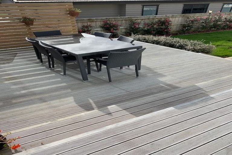 Photo of property in 18a Resolution Drive, Whitby, Porirua, 5024