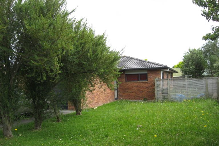 Photo of property in 78a Manuroa Road, Takanini, 2112