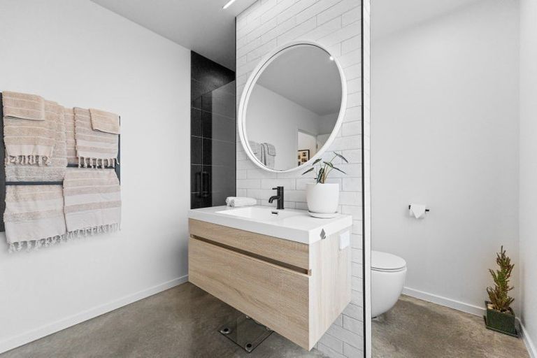 Photo of property in 41 Cyrus Street, Whalers Gate, New Plymouth, 4310