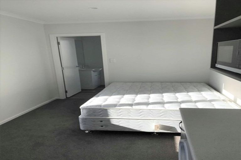 Photo of property in 85u2 Cameron Road, Hamilton East, Hamilton, 3216
