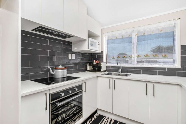 Photo of property in 9 Poutini Place, Manurewa, Auckland, 2102