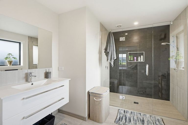 Photo of property in 33 Claremont Crescent, Amberley, 7410